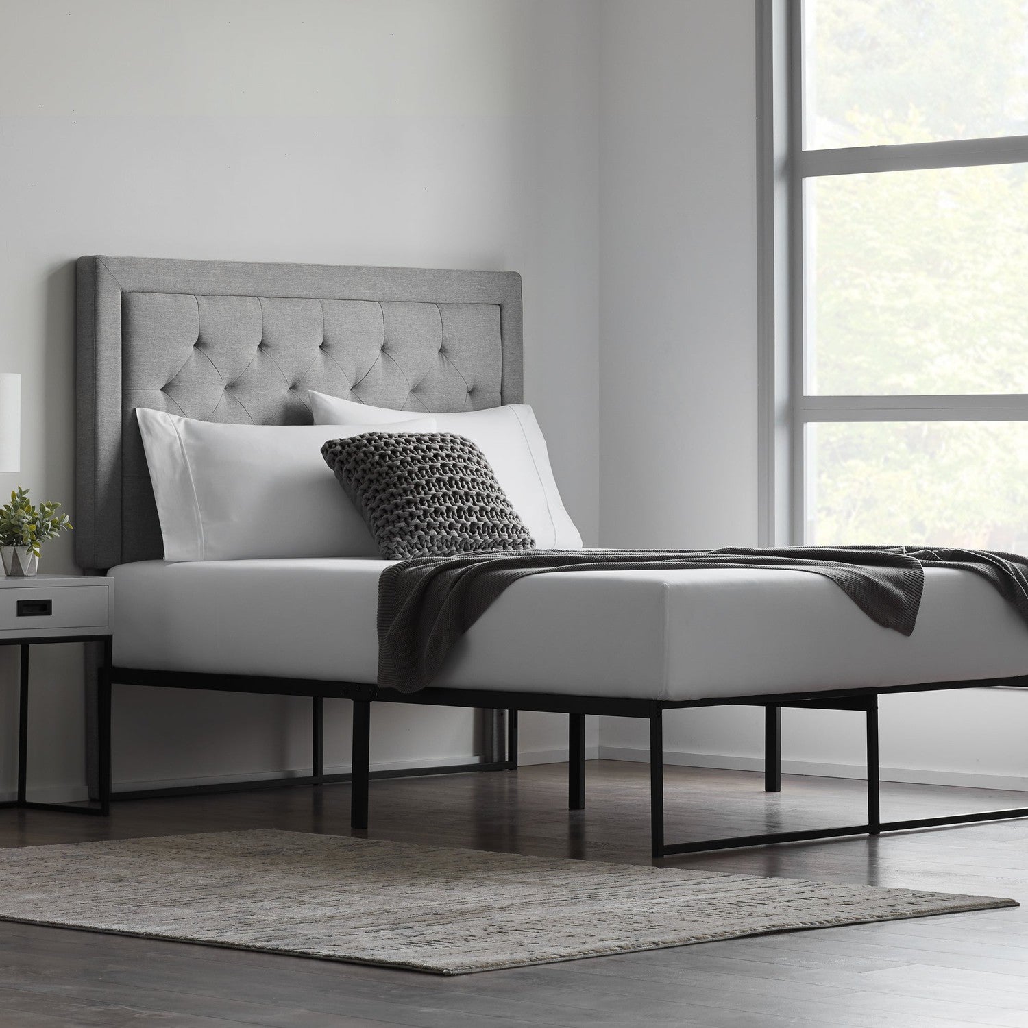 Weekender Modern Platform Bed Frame-Purely Relaxation